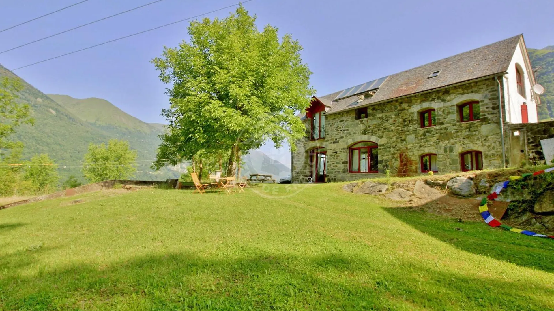 Maison A Luz St Sauveur Dans Un Cadre Idyllique Luz-Saint-Sauveur